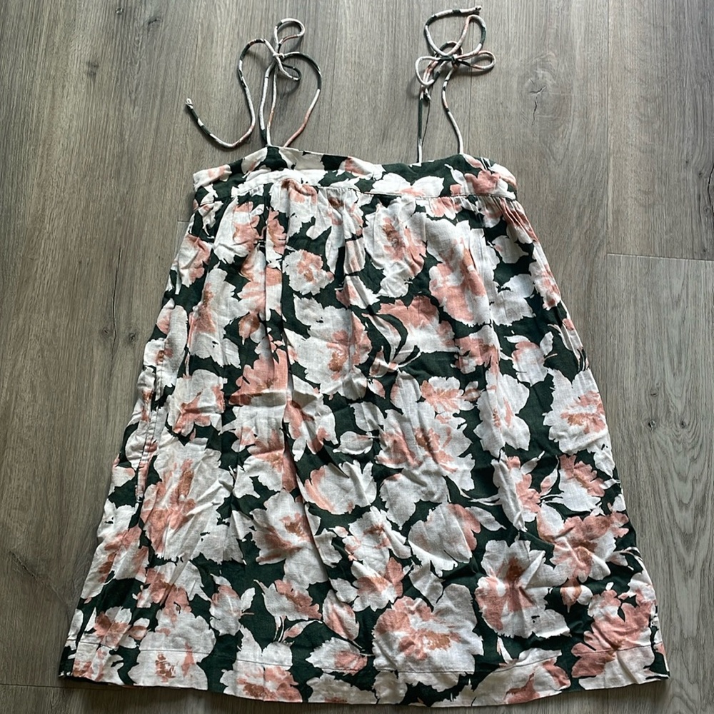 Abercrombie & Fitch floral dress